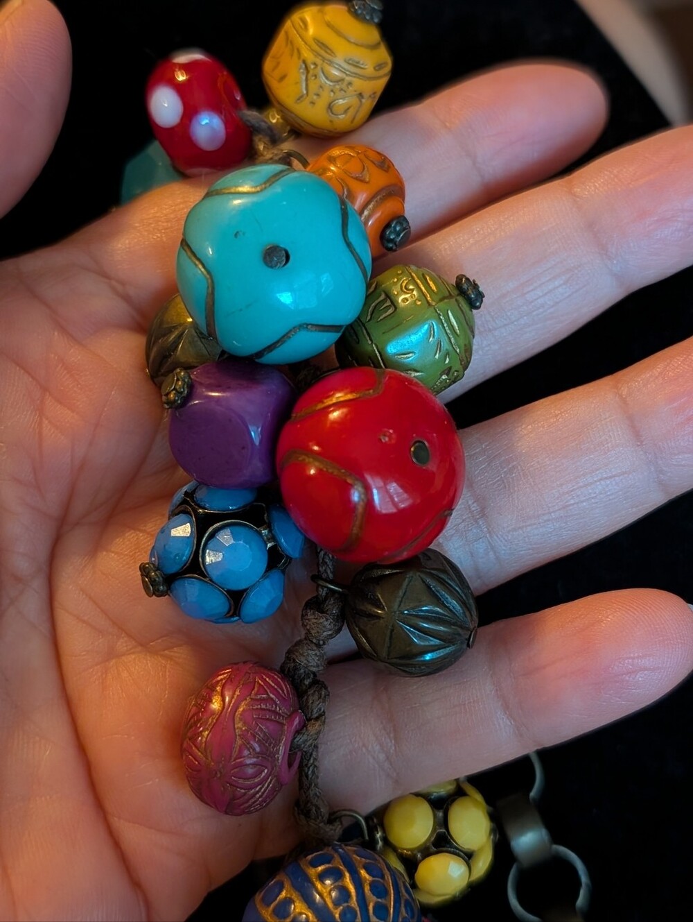 Colorful Beaded Statement Necklace - Multicolor - Picture 9 of 9